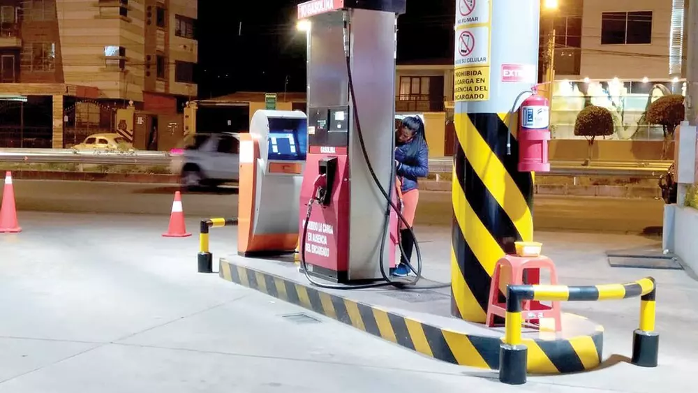 Imagen referencial de una estación de servicio en Cochabamba./ DICO SOLÍS